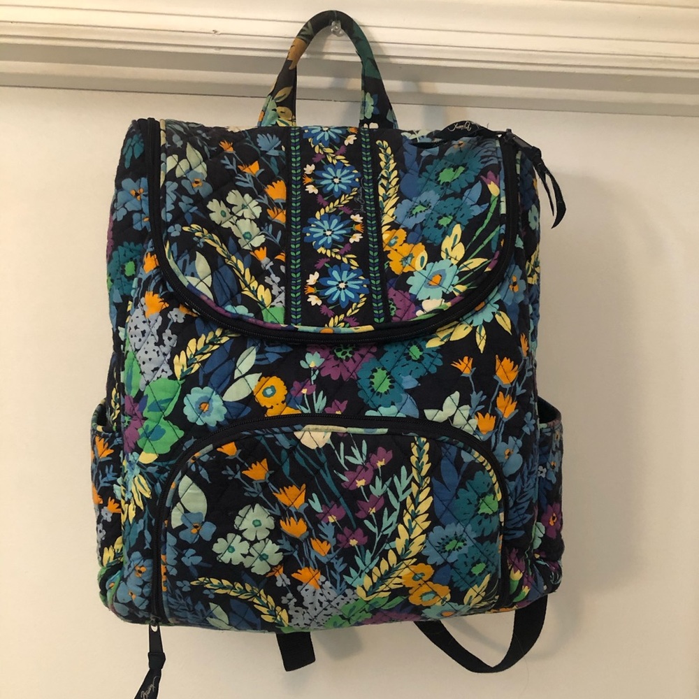 (SALE) Vera Bradley multi colored backpack